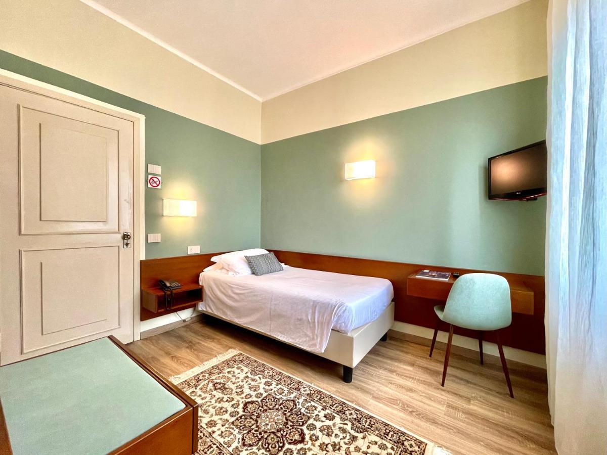 Hotel Brescia Boario Terme Εξωτερικό φωτογραφία